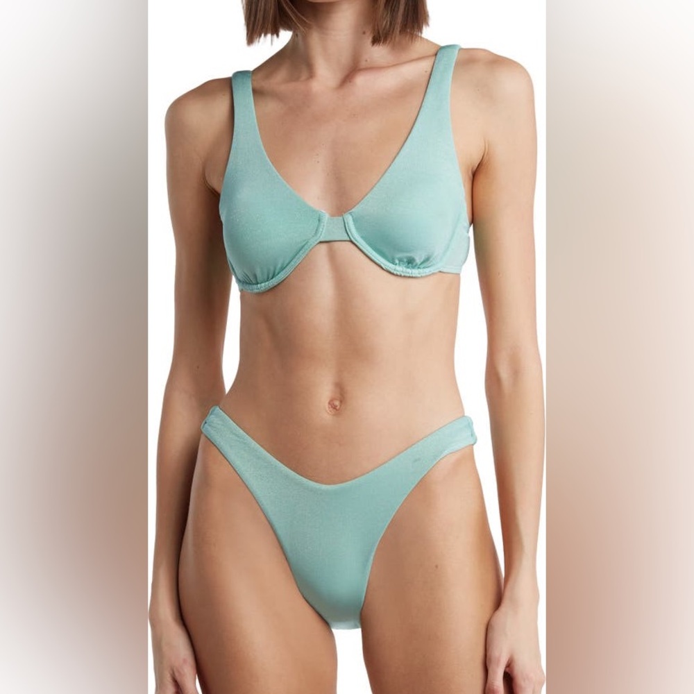 VYB Shimmer Underwire Two piece Women’s Swimsuit In AQUA✨